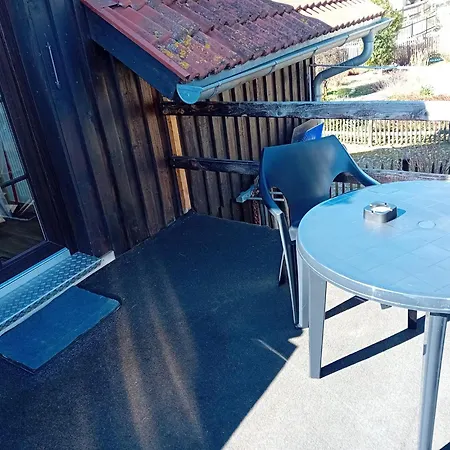 Stellas Monteurwohnungen Apartamento